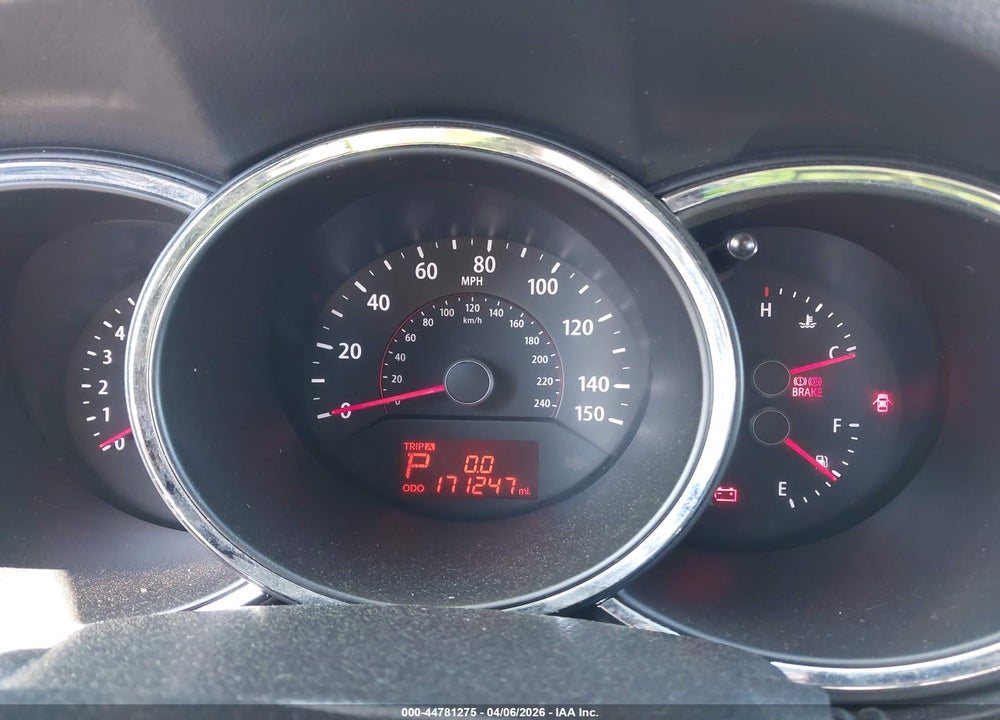 2013 KIA SORENTO LX VIN: 5XYKT3A1XDG409471