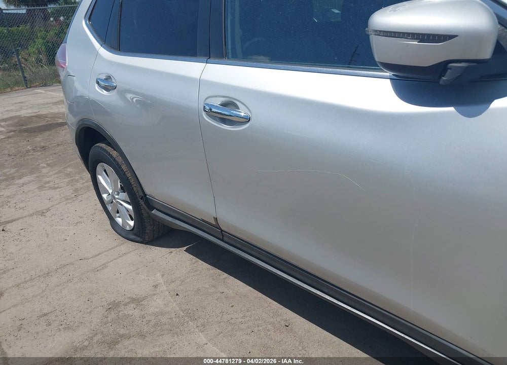 2016 NISSAN ROGUE SV VIN: KNMAT2MV3GP610070