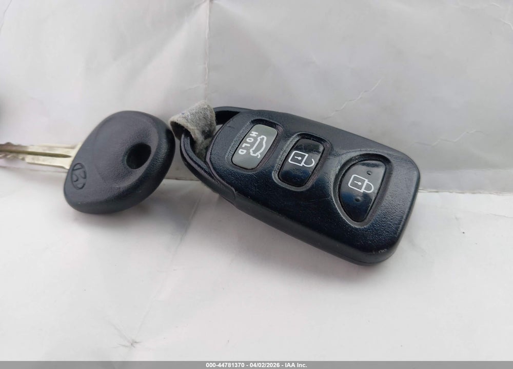 2016 HYUNDAI ELANTRA SE VIN: 5NPDH4AE6GH666188