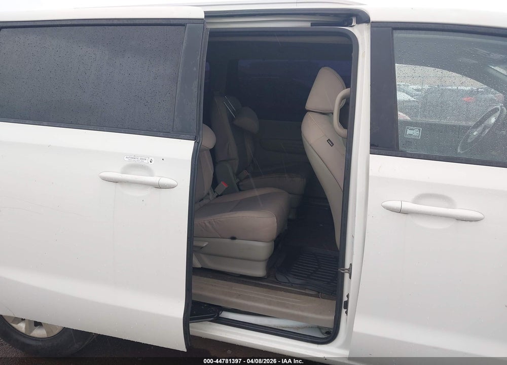 2016 KIA SEDONA LX VIN: KNDMB5C1XG6168376