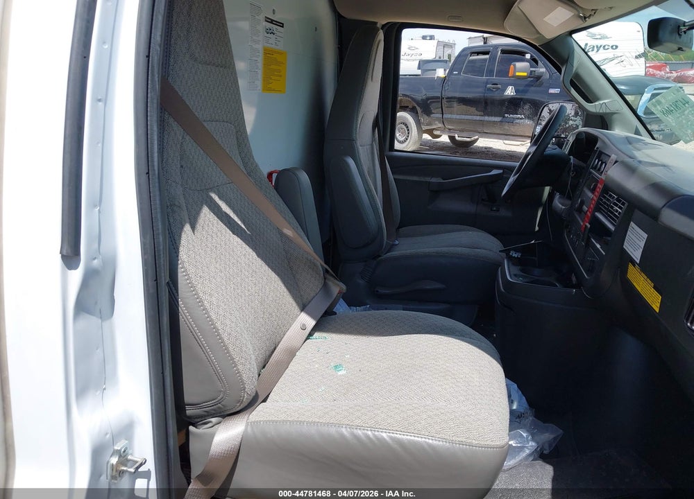 2025 CHEVROLET EXPRESS CUTAWAY WORK VAN VIN: 1GB0GRFP0S1117258