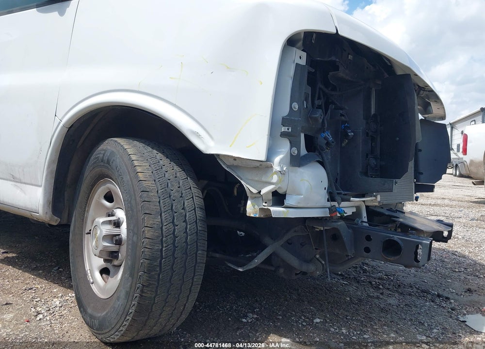 2025 CHEVROLET EXPRESS CUTAWAY WORK VAN VIN: 1GB0GRFP0S1117258