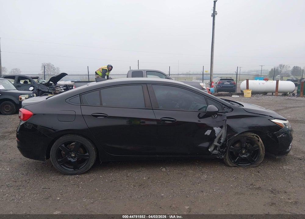 2017 CHEVROLET CRUZE LS AUTO VIN: 1G1BC5SMXH7184310