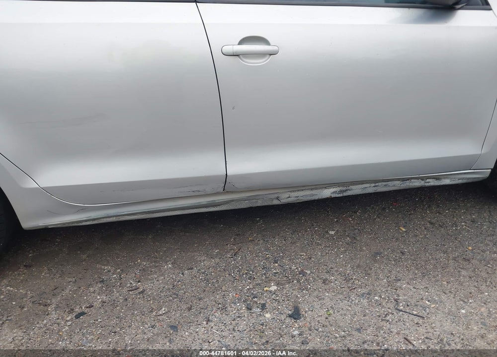 2011 VOLKSWAGEN JETTA 2.5L SE VIN: 3VWDZ7AJ6BM319245