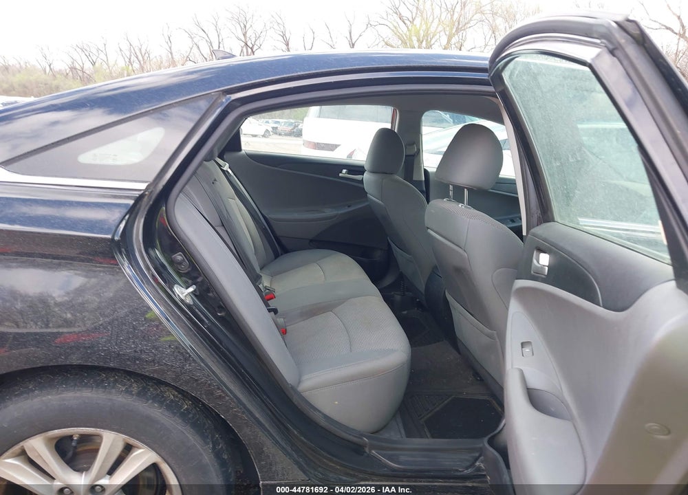 2014 HYUNDAI SONATA GLS VIN: 5NPEB4AC5EH856534