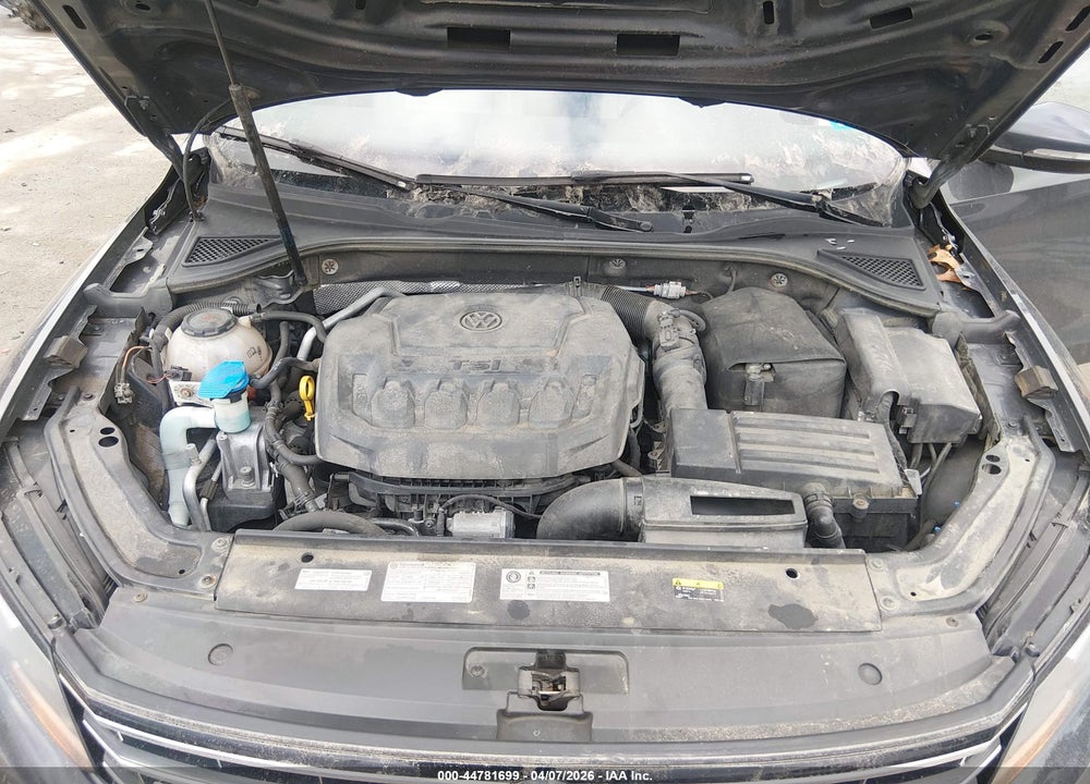2018 VOLKSWAGEN PASSAT 2.0T R-LINE/2.0T S VIN: 1VWAA7A37JC003316
