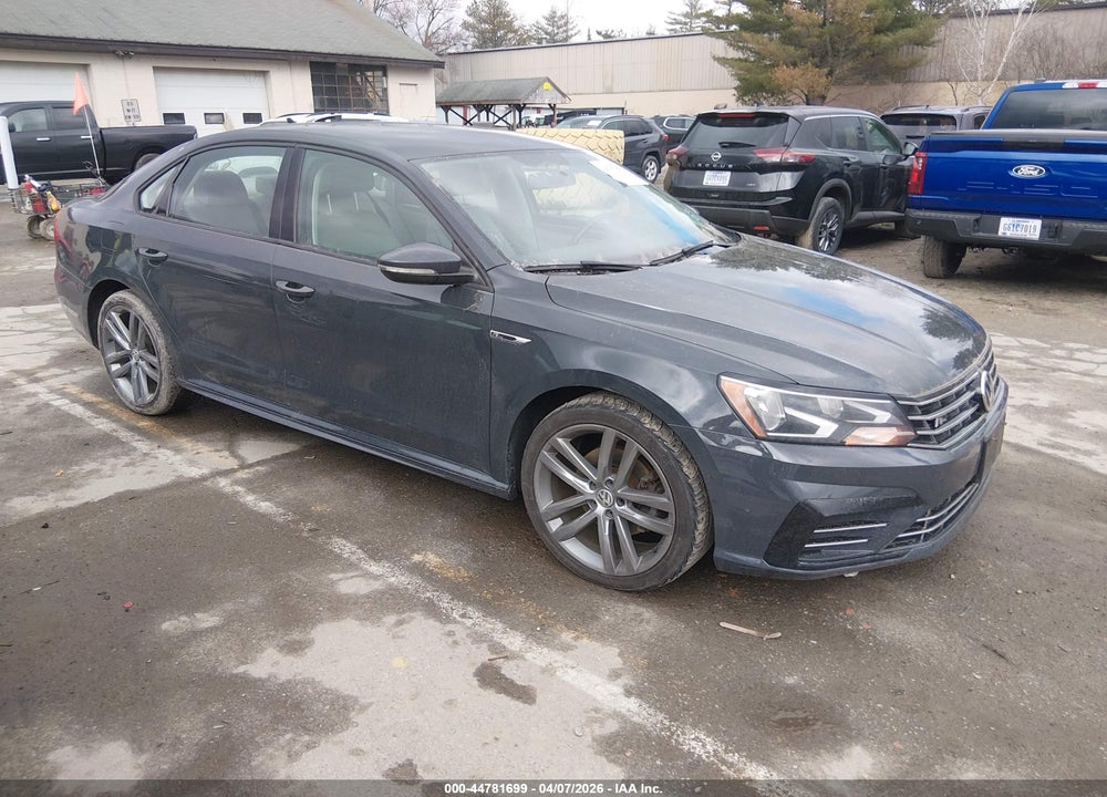 2018 VOLKSWAGEN PASSAT 2.0T R-LINE/2.0T S VIN: 1VWAA7A37JC003316