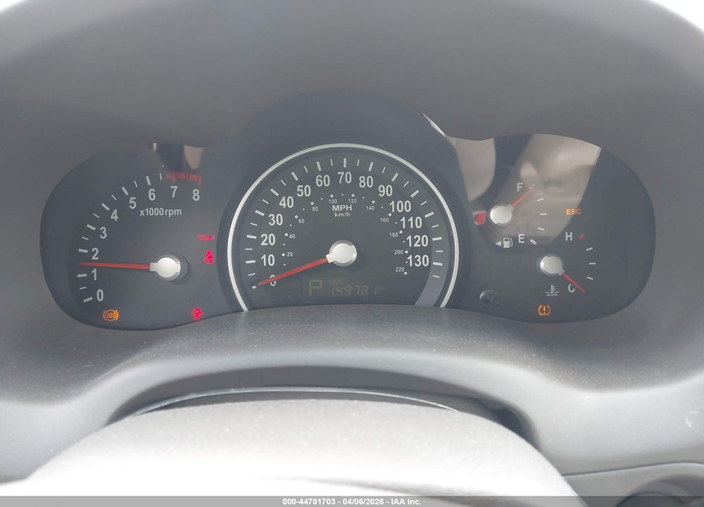 2011 KIA SEDONA LX VIN: KNDMG4C71B6413543