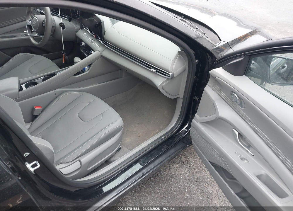 2025 HYUNDAI ELANTRA SEL CONVENIENCE VIN: KMHLS4DG6SU981688