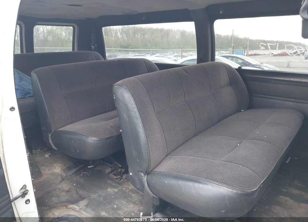 2001 DODGE RAM WAGON 2500 VIN: 2B5WB25ZX1K527687