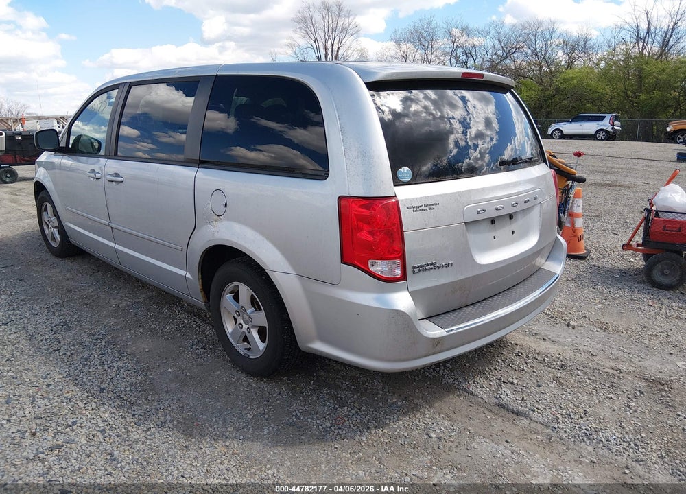 2011 DODGE GRAND CARAVAN MAINSTREET VIN: 2D4RN3DG1BR697661