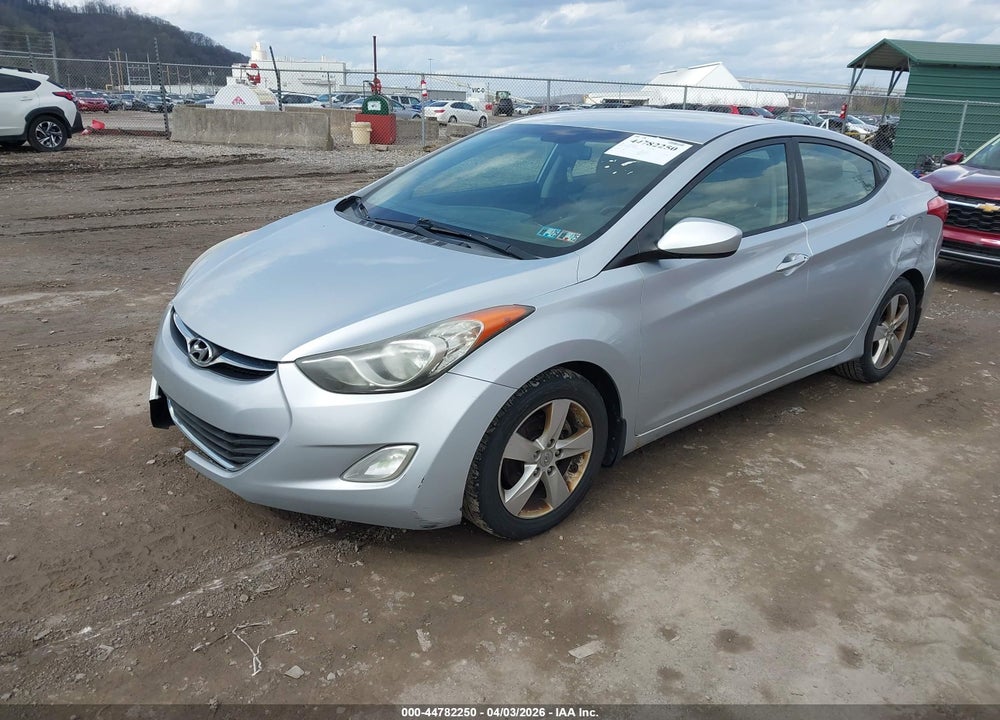 2012 HYUNDAI ELANTRA GLS VIN: 5NPDH4AE7CH088418