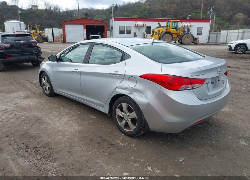 2012 HYUNDAI ELANTRA GLS VIN: 5NPDH4AE7CH088418