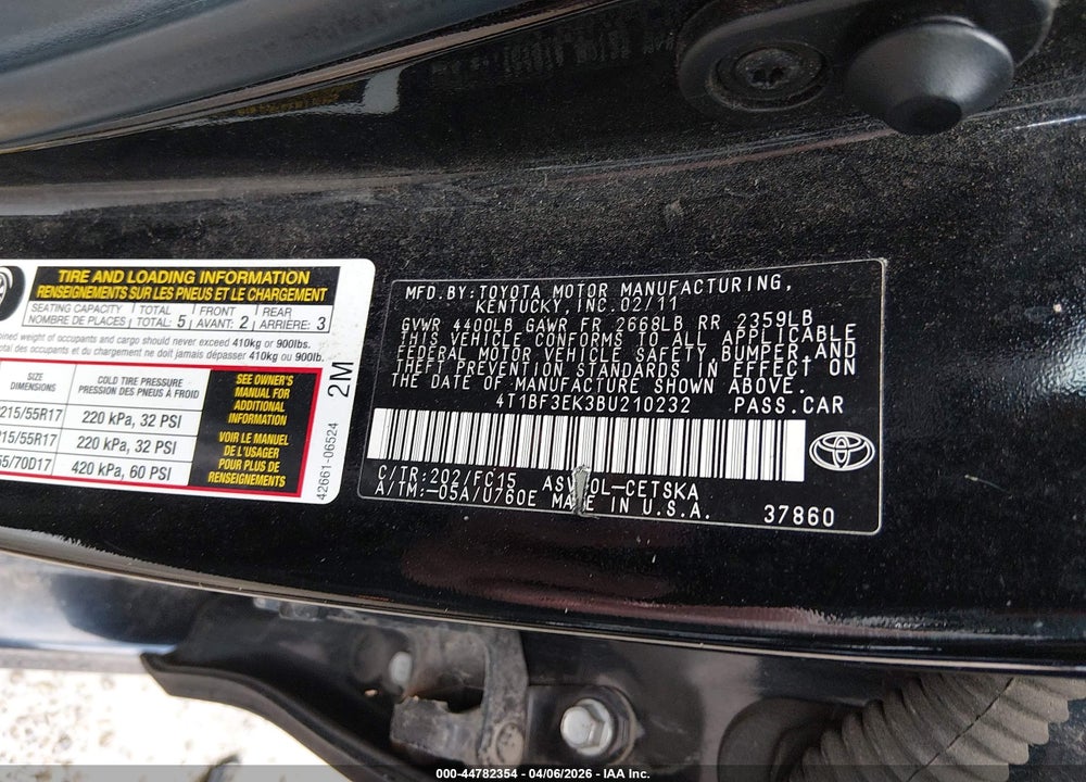 2011 TOYOTA CAMRY SE VIN: 4T1BF3EK3BU210232