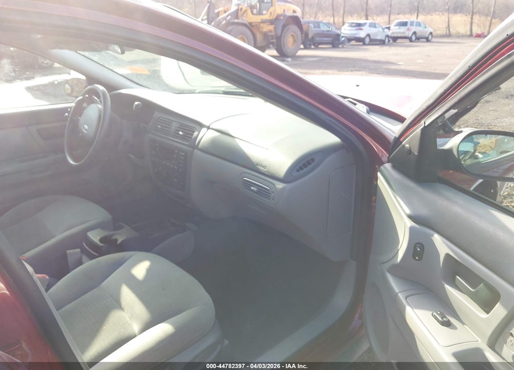 2007 FORD TAURUS SE VIN: 1FAFP53U97A169218