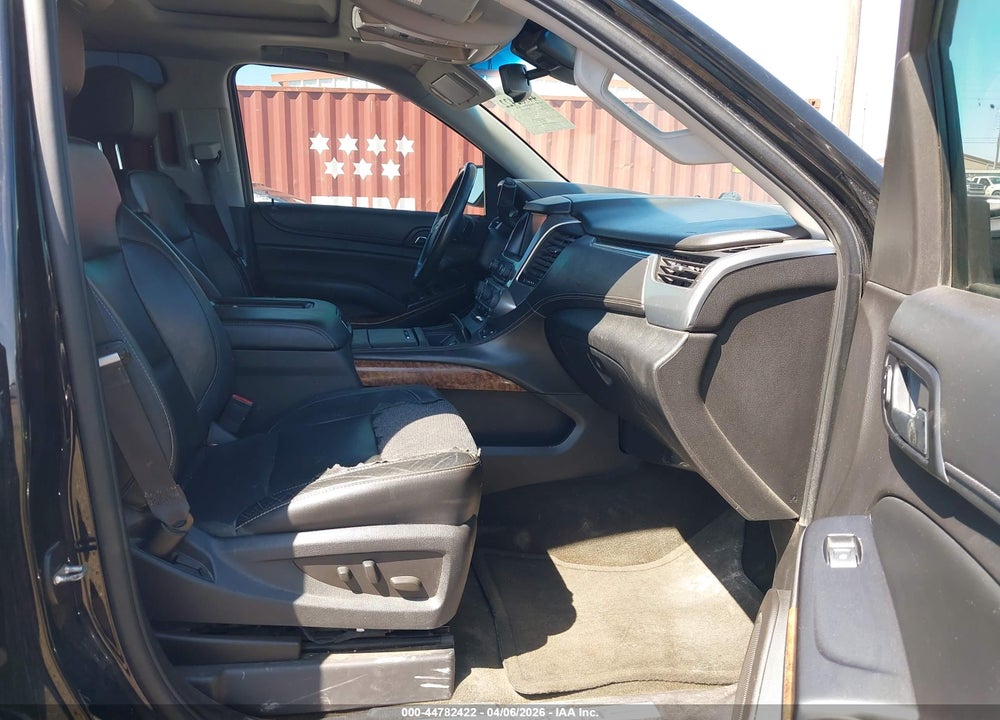 2015 CHEVROLET SUBURBAN 1500 LTZ VIN: 1GNSKKKC6FR691956