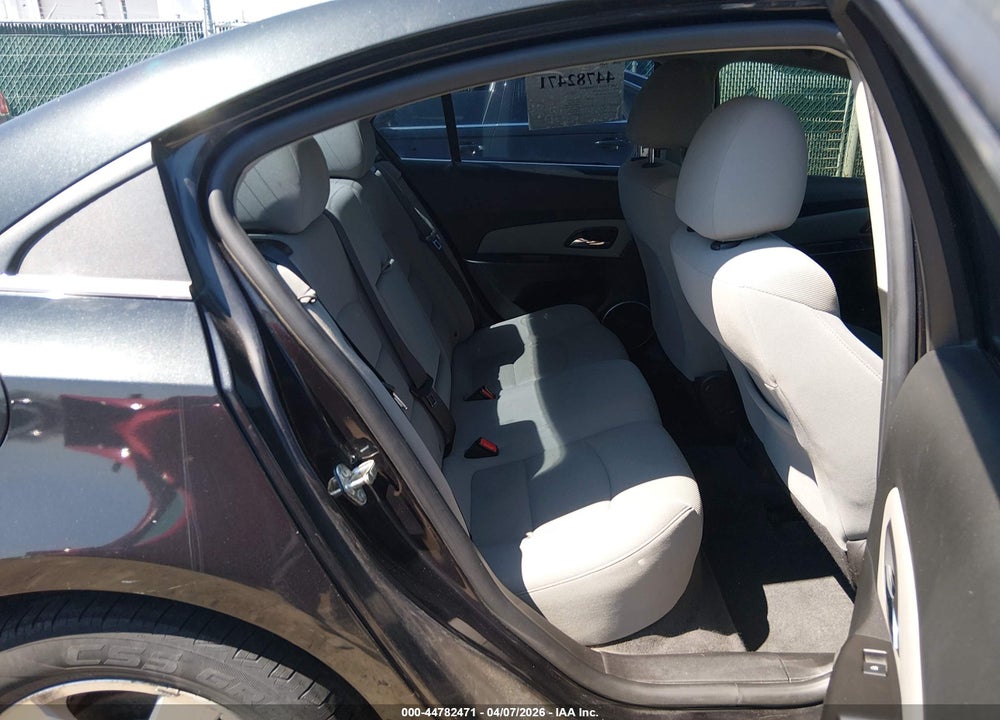 2014 CHEVROLET CRUZE 1LT AUTO VIN: 1G1PC5SB9E7310690