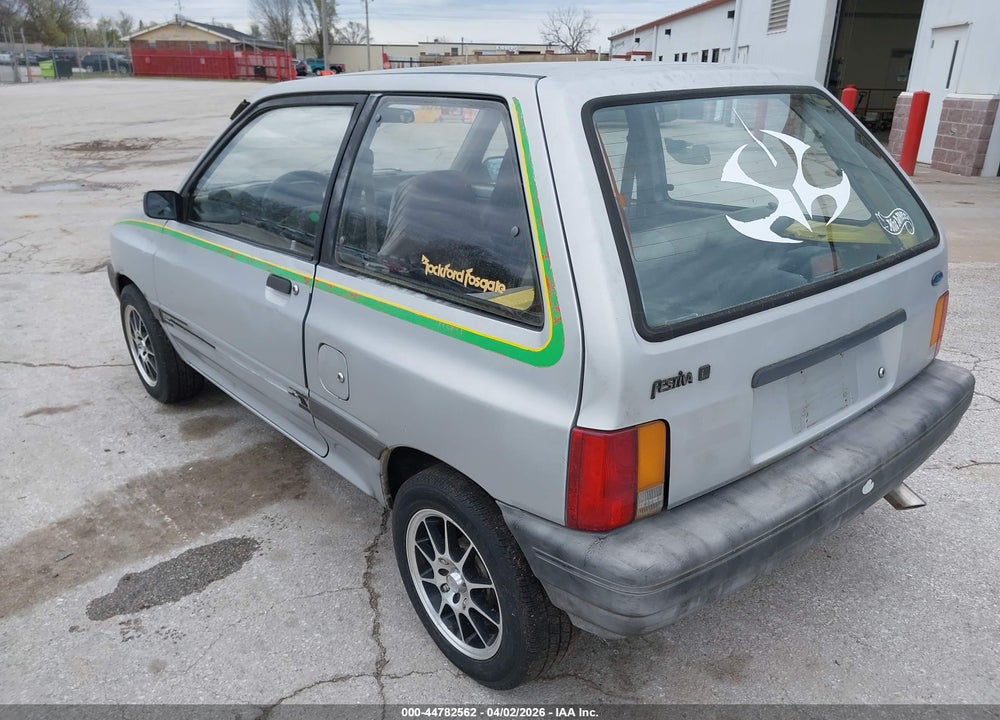 1988 FORD FESTIVA L VIN: KNJBT06K9J6179871
