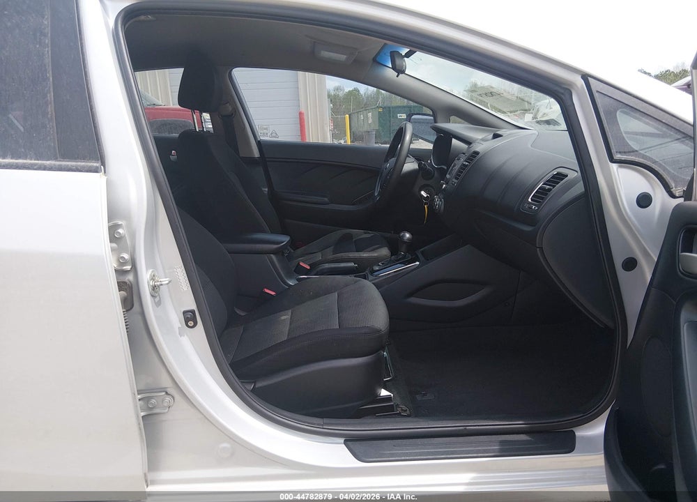 2017 KIA FORTE LX VIN: 3KPFK4A72HE049159