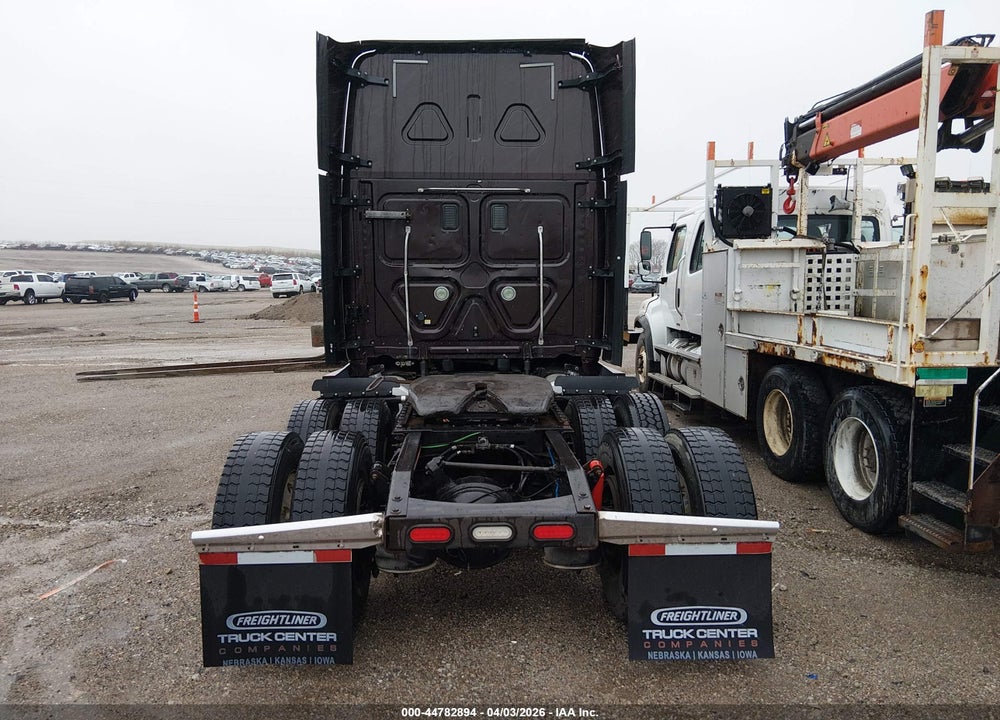 2015 FREIGHTLINER CASCADIA 125 VIN: 3AKJGLDV6FSGG7276