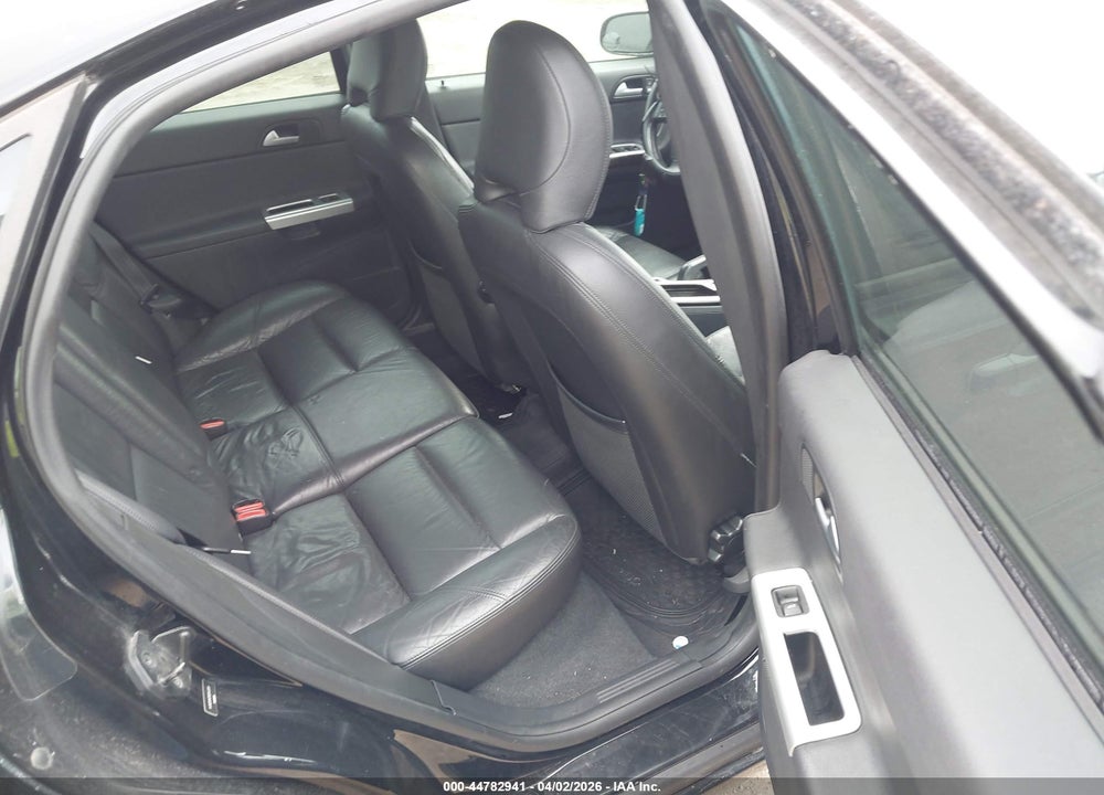 2011 VOLVO S40 T5/T5 R-DESIGN VIN: YV1672MS7B2542291