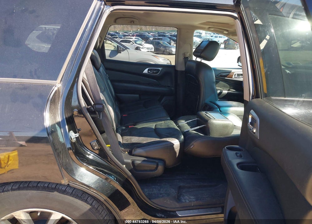 2013 NISSAN PATHFINDER SL VIN: 5N1AR2MM4DC608803