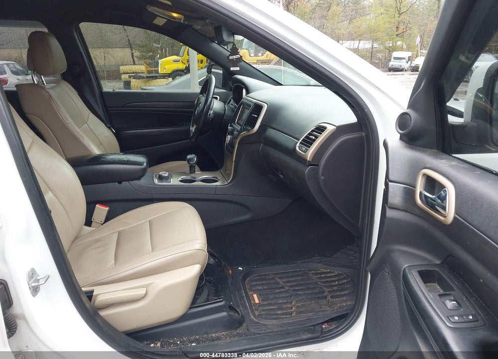 2014 JEEP GRAND CHEROKEE LAREDO VIN: 1C4RJFAG3EC184441