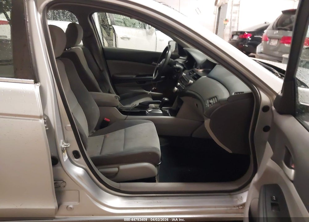 2008 HONDA ACCORD LX VIN: 1HGCP26368A026924
