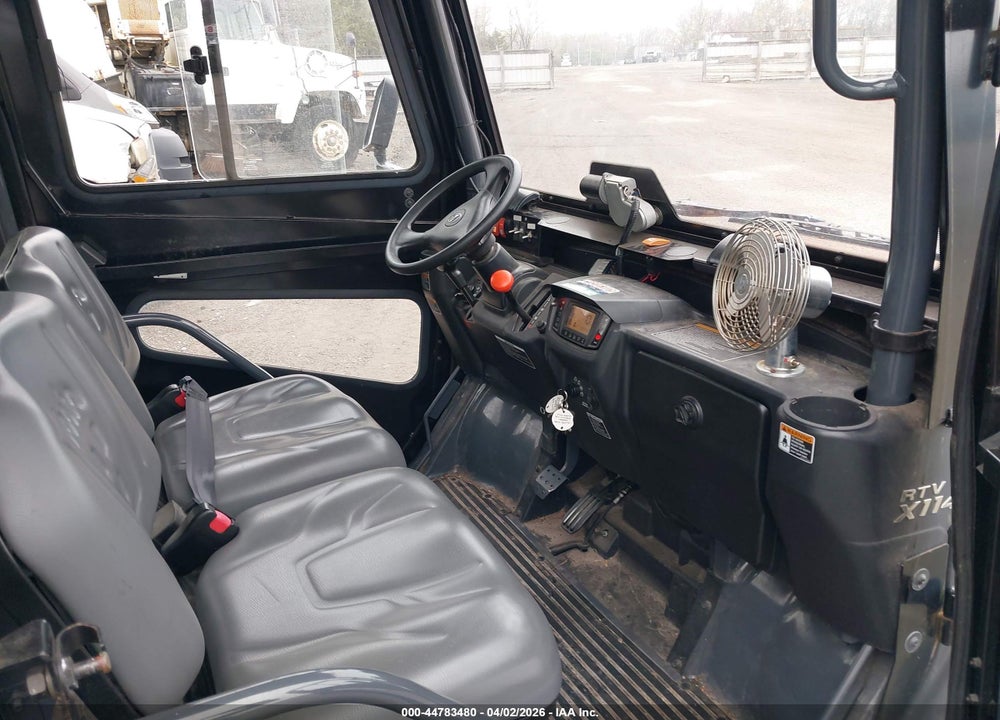 2016 KUBOTA RTV-X1140WL-A VIN: A5KD2GDBLGG016056
