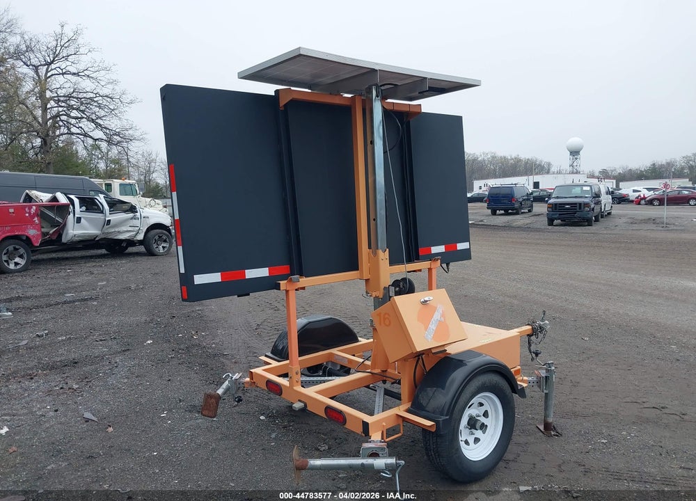 2019 SMC4000-17 M408 VIN: 7L31H8215KG001156