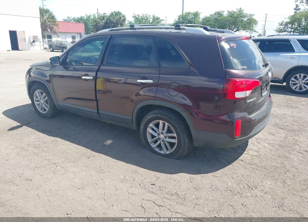 2014 KIA SORENTO LX VIN: 5XYKT4A60EG448508