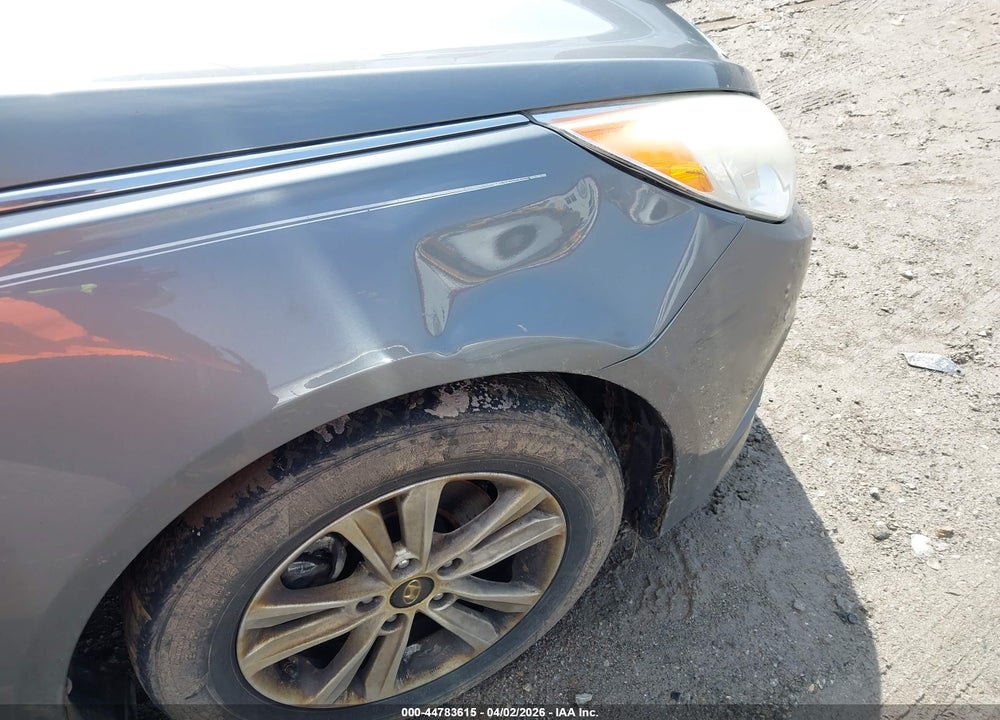 2014 HYUNDAI SONATA GLS VIN: 5NPEB4AC5EH816826