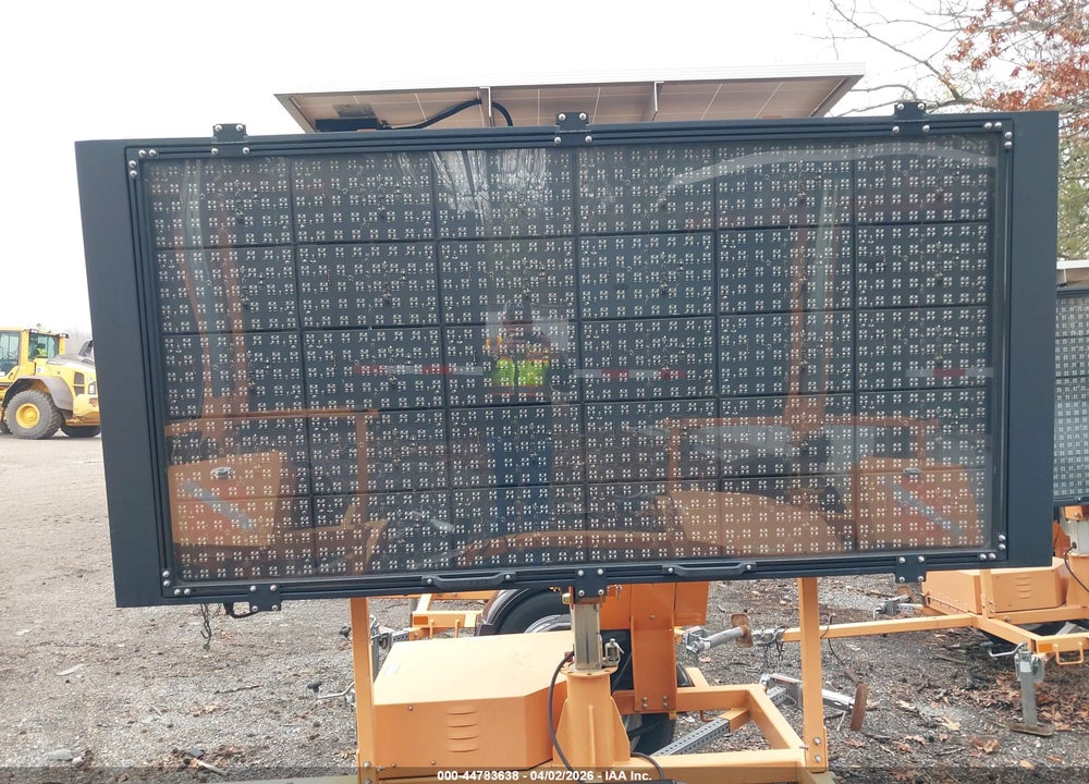 2019 SMC4000-17 M428 VIN: 7L31H8218KG001183