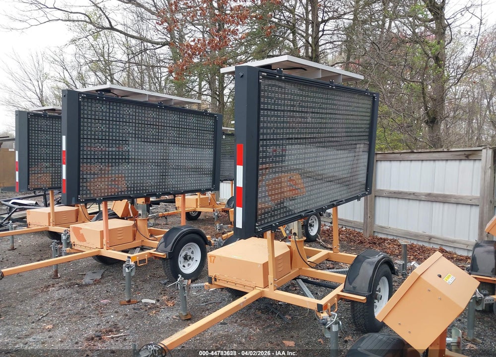 2019 SMC4000-17 M428 VIN: 7L31H8218KG001183