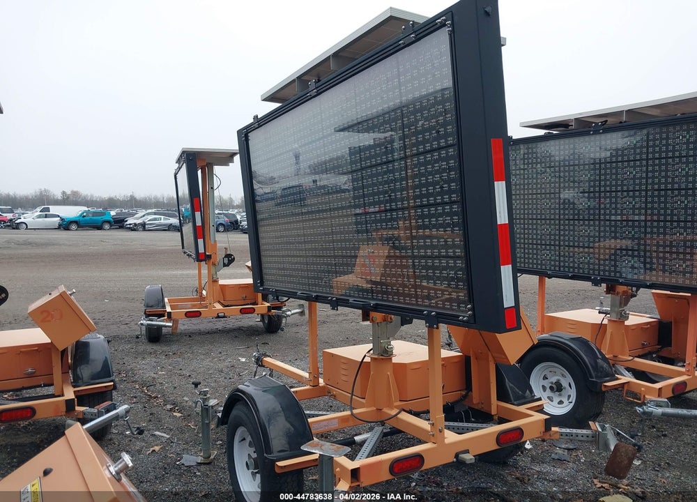 2019 SMC4000-17 M428 VIN: 7L31H8218KG001183
