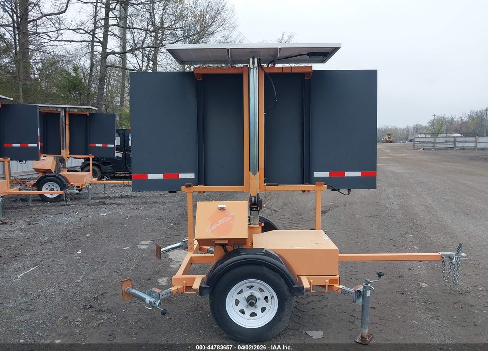 2019 SMC4000-17 M447 VIN: 7L31H8219KG001175