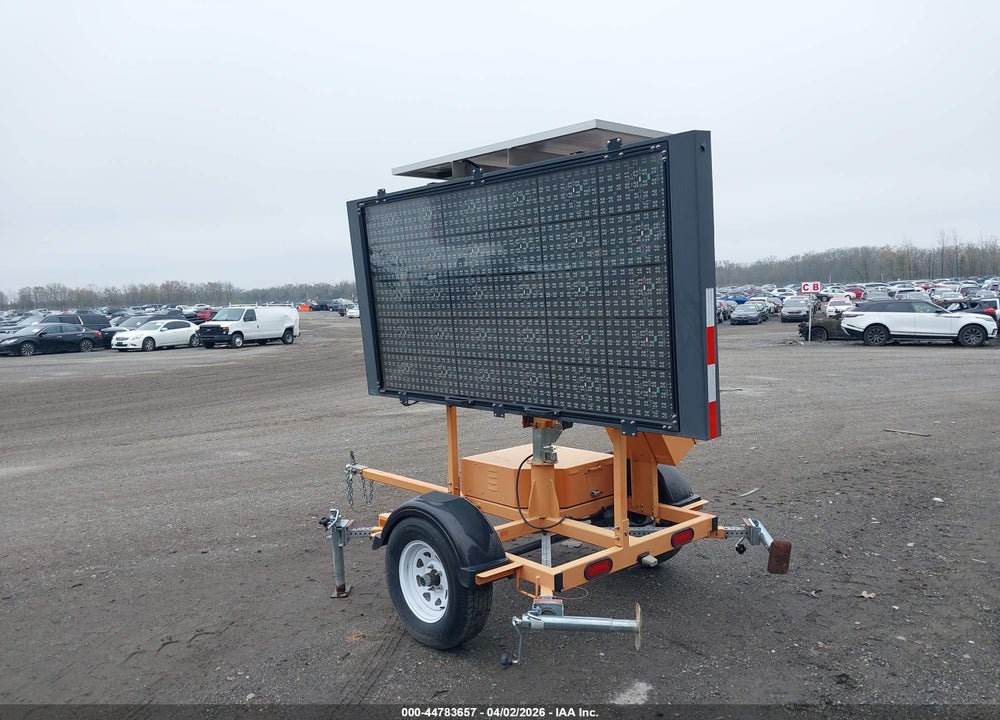 2019 SMC4000-17 M447 VIN: 7L31H8219KG001175