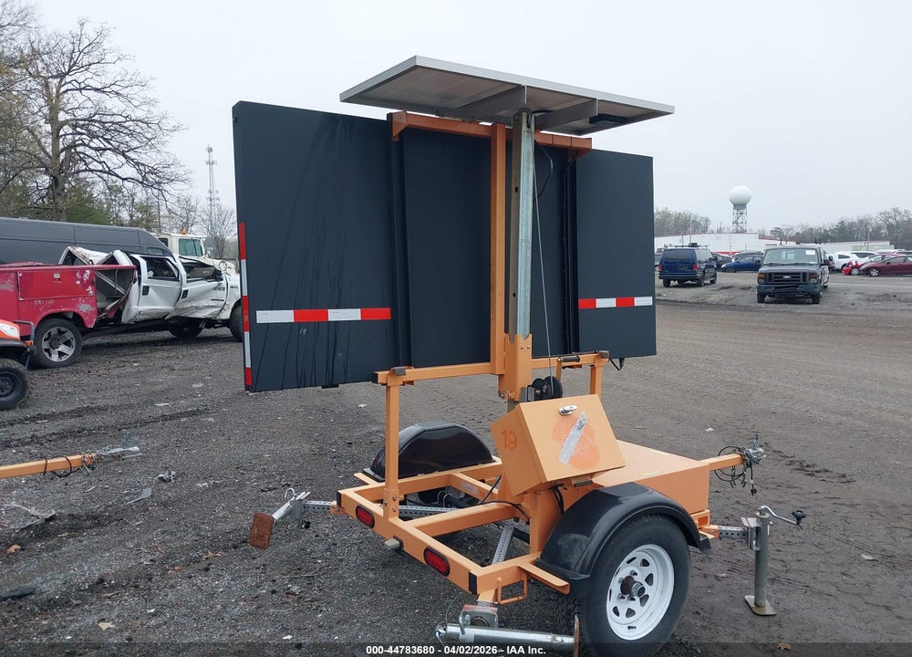2019 SMC4000-17 M457 VIN: 7L31H821XKG001184