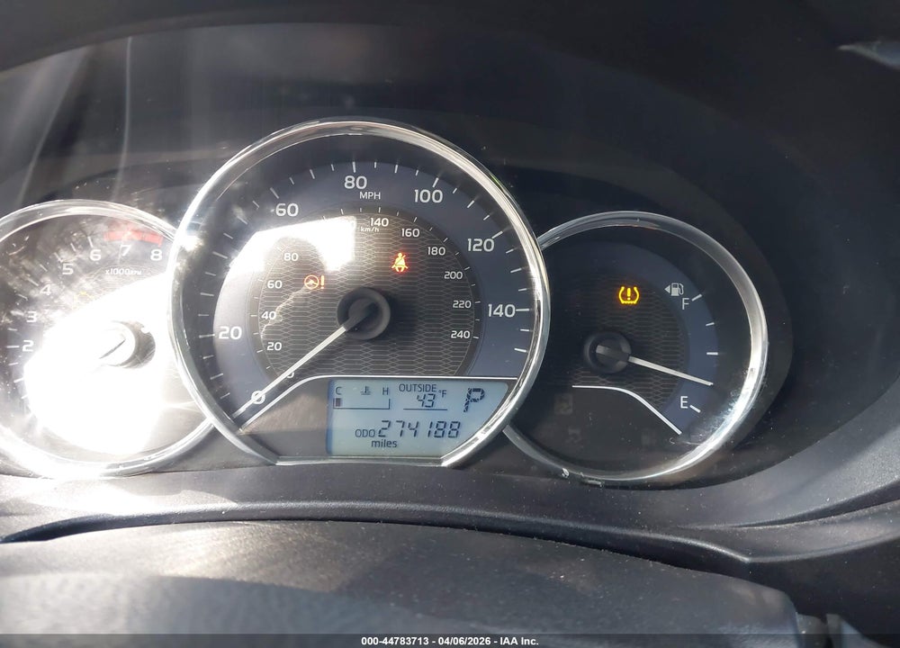 2014 TOYOTA COROLLA L VIN: 2T1BURHE0EC208006