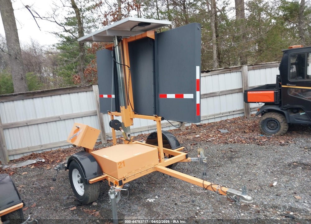 2019 SMC4000-17 M576 VIN: 7L31H8215KG001223