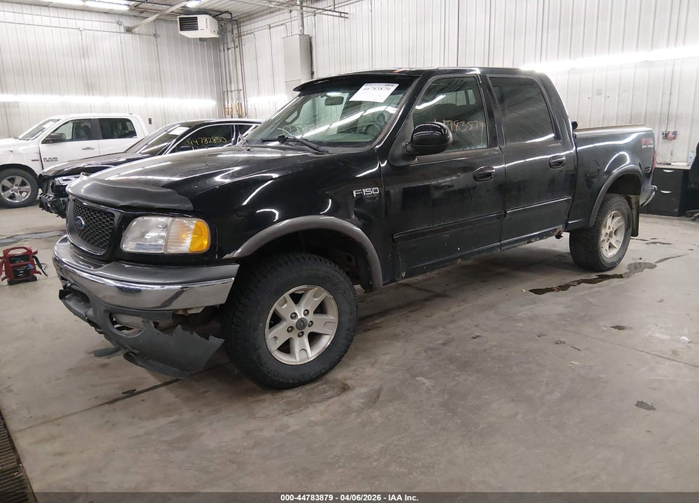 2002 FORD F-150 LARIAT/XLT VIN: 1FTRW08L82KA99212