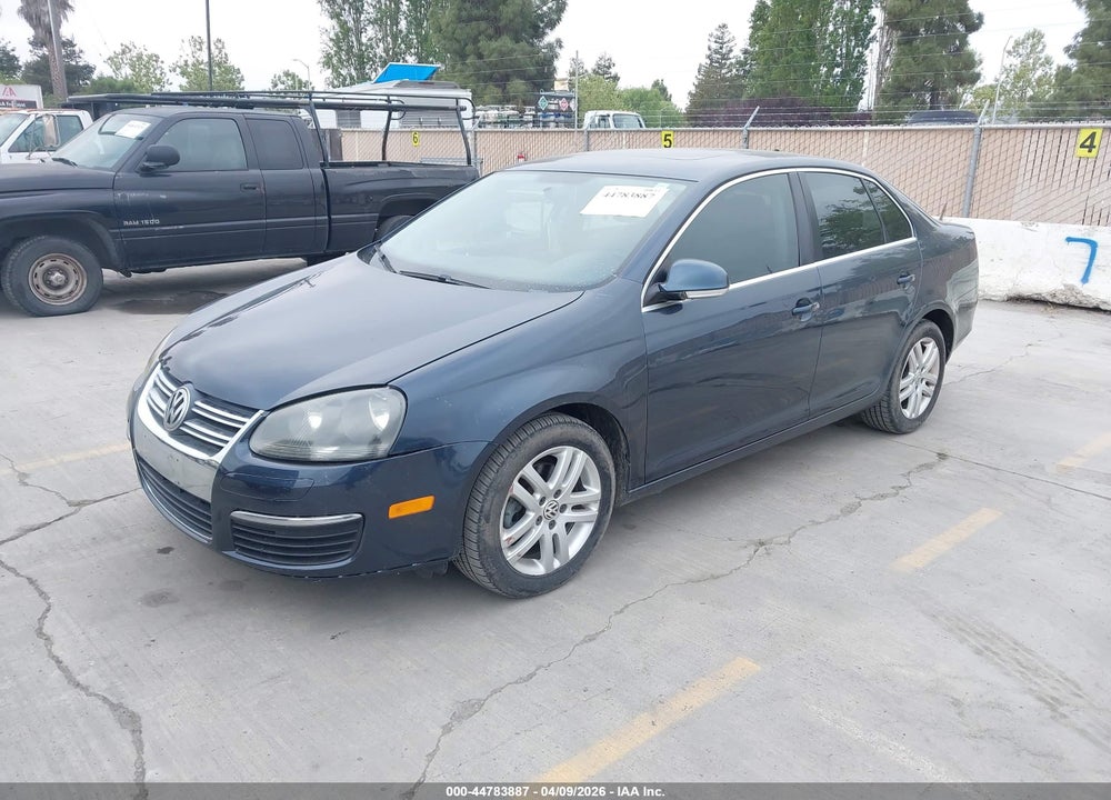 2009 VOLKSWAGEN JETTA TDI VIN: 3VWRL71K39M177589
