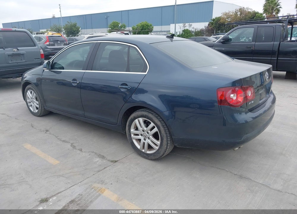 2009 VOLKSWAGEN JETTA TDI VIN: 3VWRL71K39M177589