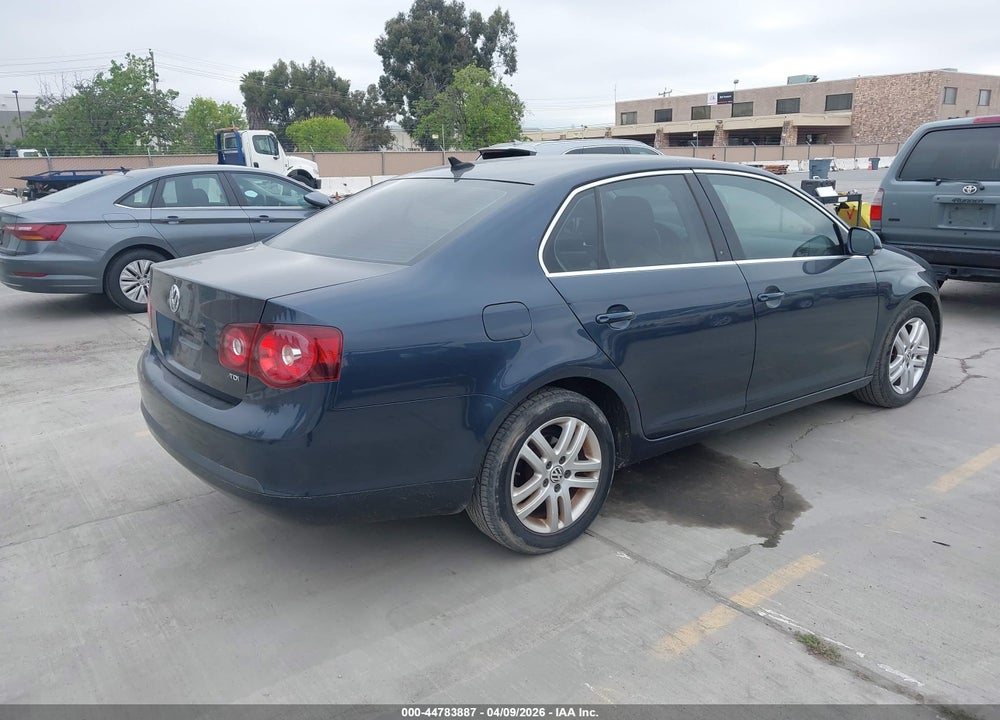 2009 VOLKSWAGEN JETTA TDI VIN: 3VWRL71K39M177589