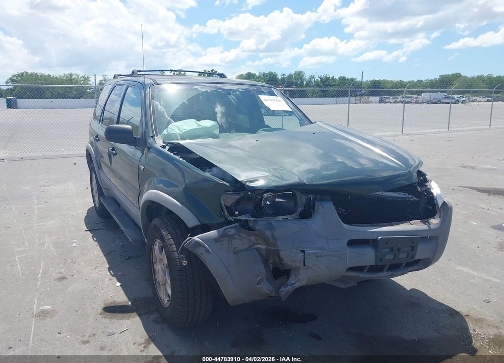 2002 FORD ESCAPE XLT VIN: 1FMYU03142KC85820