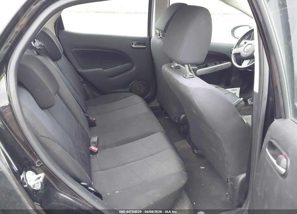 2011 MAZDA 2 SPORT VIN: JM1DE1HZ6B0106452