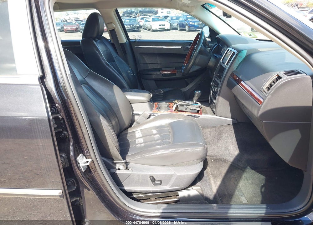 2010 CHRYSLER 300C AWD VIN: 2C3CK6CT4AH223837