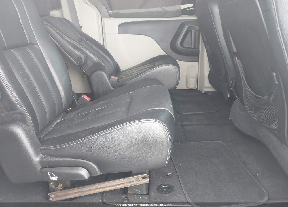2015 CHRYSLER TOWN & COUNTRY TOURING VIN: 2C4RC1BG4FR646462