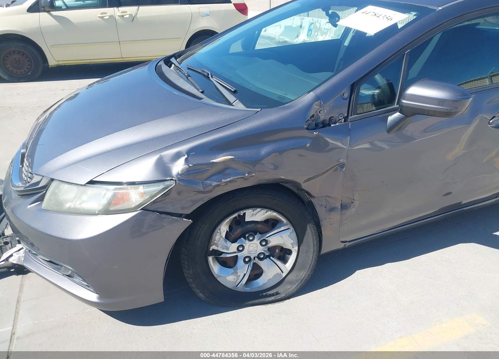2015 HONDA CIVIC LX VIN: 19XFB2F56FE200920