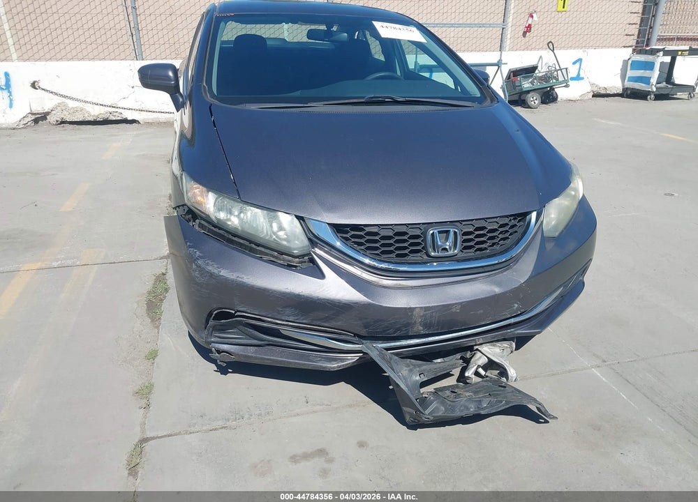 2015 HONDA CIVIC LX VIN: 19XFB2F56FE200920